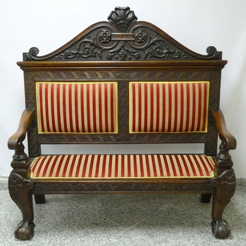 EXQUISITE ANTIQUE 19 c. HEAVILY CARVED RENAISSANCE REVIVAL HALL BENCH Cover