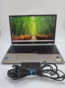 (SO4) Fujitsu Lifebook U7511 Intel i7-1165G7 32GB RAM 1TB SDD Windows 11 - Picture 1 of 10