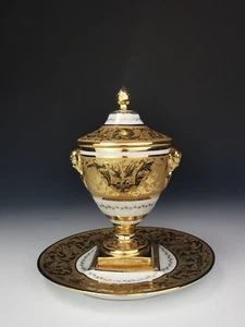 Camille LE TALLEC - Drageoir / Bonbonnière sur son plateau en Porcelaine dorée - Picture 1 of 7