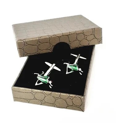 Grasshopper Cricket Insect Cufflinks Men's Dads Fathers day +Box 231 - Image 1 of 2