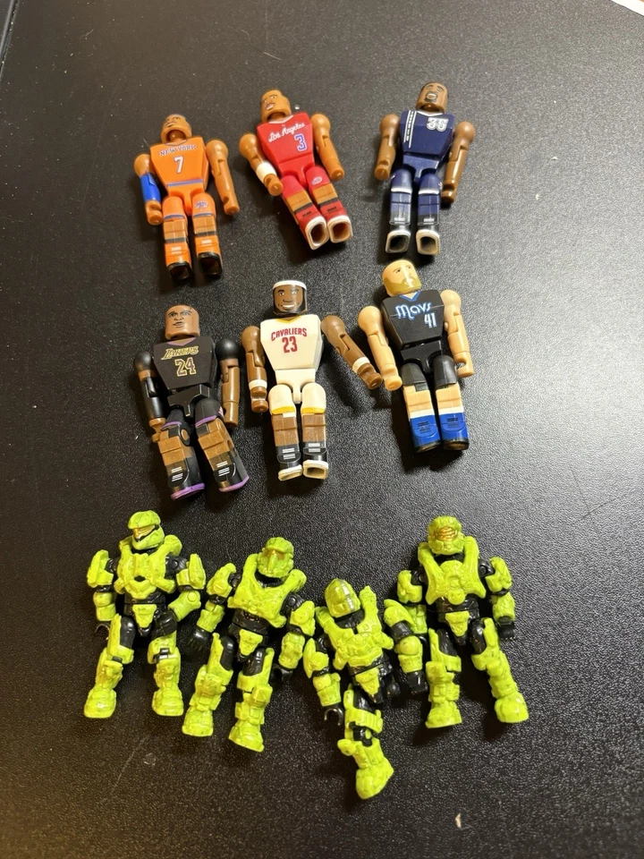 Lote de 6 mini figuras y 3 figuras de halo de construcción NBA C3 Foto 1 de 4