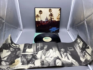 The Eagles Vinyl Record Hotel California Gatefold with Insert - Imagen 1 de 5
