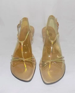 Sandalia tanga de cuña baja Stuart Weitzman Athena mística vinilo correa en T 10M - Imagen 1 de 7