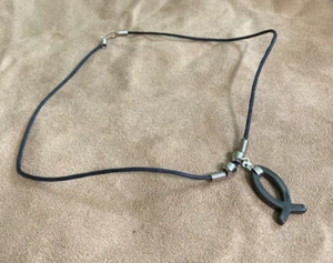 Black Cord With Acrylic Fish Pendant Silver Tone Christian C30-56 - Picture 1 of 3