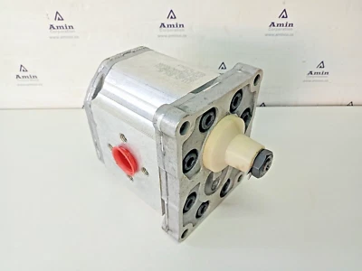 Sauer Danfoss SNP3NN/033RN01BA Hydraulic gear pump 111.25.024.0C - NEW - Image 1 of 4