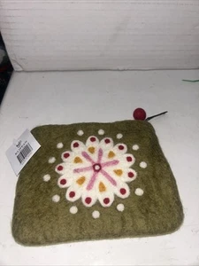 Klippan Felted Wool Purse Change Coin Purse Nepal Flower Zipper RRP £12 - Picture 1 of 4