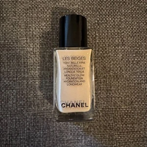 Chanel Les Beiges Healthy Glow Foundation - BO33 - NEU - Bild 1 von 5