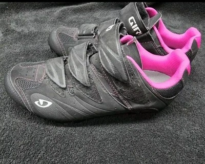 GIRO Riela R Women's Cycling MTB Trail Biking Shoes Size 7.5 Blk/Pnk Traction So - Image 1 of 4