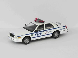 DIE-CAST AUTO POLIZIA FORD CROWN VICTORIA NYPD - POLICE CARS DE AGOSTINI 1:43 - Imagen 1 de 2
