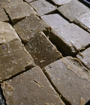 DR. SQUATCH Dr.Squatch Soap, Wood Barrel Bourbon Lot Of 16 ( Factory Rejects, No Box)