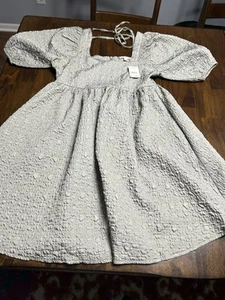 Mittoshop Babydoll Dress Size Medium Sage Green NWT - Picture 1 of 6