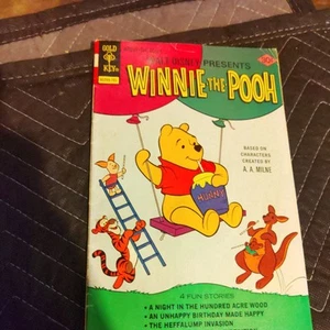Winnie the Pooh #1 Gold Key 1977 Disney VG Condition ~ We Combine Shipping - Picture 1 of 10
