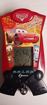 Juego de pinball manual electrónico ZIZZLE Disney Cars 2006 probado Foto 1 de 4