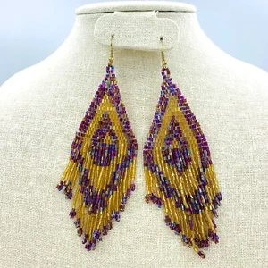 Seed Bead Chandelier Earrings, Style 2 - Bild 1 von 4
