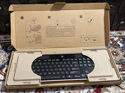 Logitech K750 Solar Wireless Keyboard Black White NEW OPEN BOX - Image 1 of 4