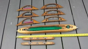 Lot varié d'anciennes canettes et navettes pour métier à tisser - Photo 1/4