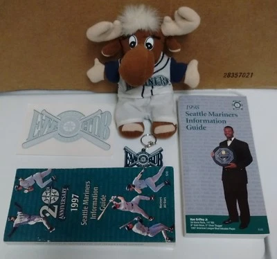 Seattle Mariner's bundle Moose keychain Windows sticker Information guides - Image 1 of 4