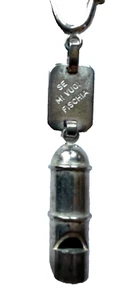 LLAVERO DE SEGURIDAD VINTAGE TONO PLATA "WHISTLE IF YOU WANT ME" SE MI VUOI FISCHIA - Imagen 1 de 3