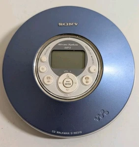 Sony Walkman D-NE319 MP3 Atrac3plus CD Portable Player Blue Vintage - For Parts - Picture 1 of 7