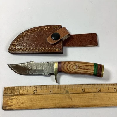 Small Fixed Blade Knife Wood Handles In Leather Sheath - Image 1 of 4