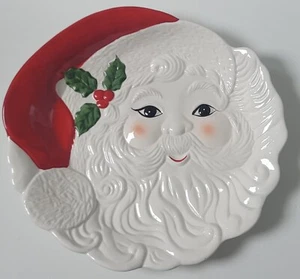 Vintage Christmas Village Earthenware Santa Platter - Picture 1 of 4