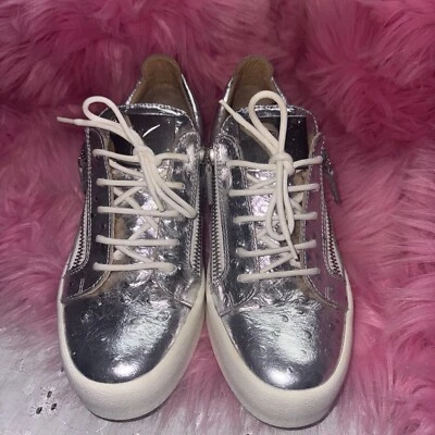 Giuseppe Zanotti Zapatillas Mujer 40 Plateado Cuero Metálico Avestruz Slides Talla 9 Foto 1 de 4