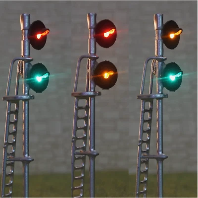 2 x HO scale searchlight signal block LED tricolor 2 heads interlocking silver - Image 1 of 4