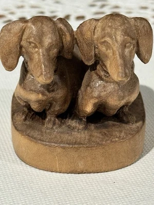 Vintage Pair of DACHSHUND Miniature Dogs Hand Carved Figure Wood Rare - Image 1 of 4