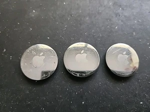Lotto di 3 Apple AirTag (SOLO TAPPI) USATI!! - Foto 1 di 3