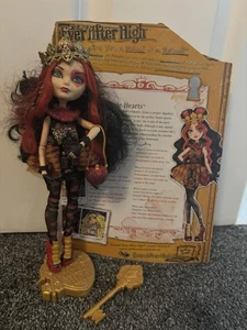Ever After High Lizzie Hearts Fashion Doll - Picture 1 of 2