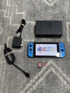 Nintendo Switch con Mario Odyssey / Micro SD da 128 GB - Foto 1 di 6