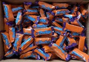 Cadbury Heroes Chocolate Fudge Mini x100 Pick n Mix Choose Own Dated 09/2025 - Picture 1 of 12