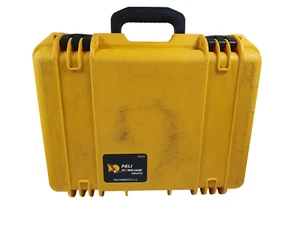 Peli iM2200 Storm Case 381x267x152mm Protective Hardcase in Yellow - Picture 1 of 3