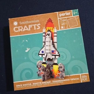 Smithsonian Crafts Space Shuttle Fused bead Kit, ages 6+, 2004 pc, Sealed Box - Picture 1 of 9