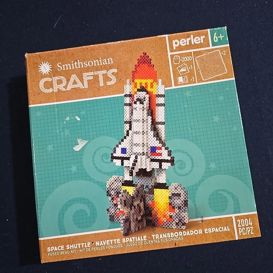 Smithsonian Crafts Space Shuttle Fused bead Kit, ages 6+, 2004 pc, Sealed Box - Image 1 of 4