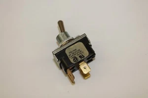 0121-0009 DPST toggle switch - Picture 1 of 1