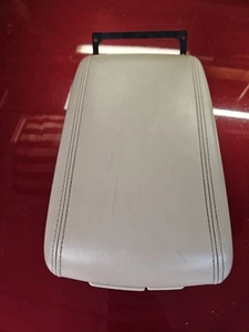 2006-2011 Buick Lucerne Center Console Lid Arm Rest - Picture 1 of 8
