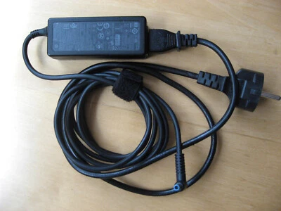 Original HP 45 Watt Netzteil 19,5V 2,31A 45W blauer Stecker 4,5mm x 3mm mit PIN - Bild 1 von 4