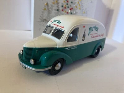 FOURGON HOTCHKISS PL20 1/43 PERRIER BLANC ET VERT - Photo 1/2