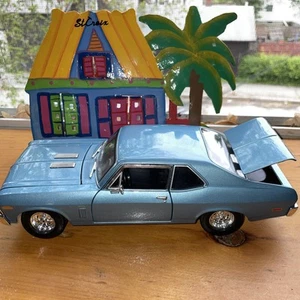 Chevy Nova SS cupé diecast Maisto edición especial escala 1:18 1970 | verde azulado - Imagen 1 de 13