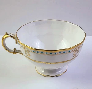 ROYAL CROWN DERBY Lombardy, Footed Teacup Only, English Bone China - Picture 1 of 11