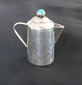 Mini Sterling Silber Teekanne Zwinger Kaffee Navajo Türkis Gravur Signiert 925  - Bild 1 von 6
