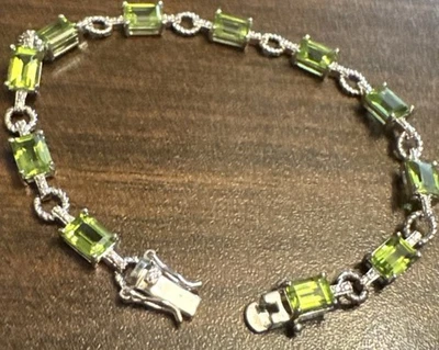 925 Sterling Silver Emerald Cut Peridot Tennis Bracelet - Image 1 of 4