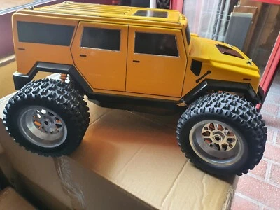 HUMMER H2 HOBBY & WORK.FUORISTRADA SCALA 1:8,MOTORE A SCOPPIO.RADIOCOMANDATO. RC - Immagine 1 di 4