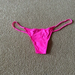 Skims Pink Micro Cording Thong, Size Medium New - Picture 1 of 3