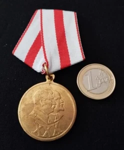 Medalla Lenin Stalin 30 Aniversario. Victoria Guerra Mundial.URSS CCCP - Imagen 1 de 2