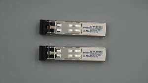 SET BESTEHEND AUS 2 AVAGO AFBR-5710PZ 1000BASE-SX MMF 850NM SFP TRANSCEIVER MODULEN - Bild 1 von 1