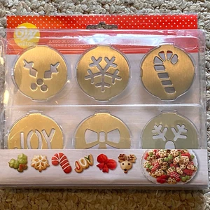 Wilton Holiday Christmas Cookie Press 6 Piece Disc Set 2104-5906 - Picture 1 of 7