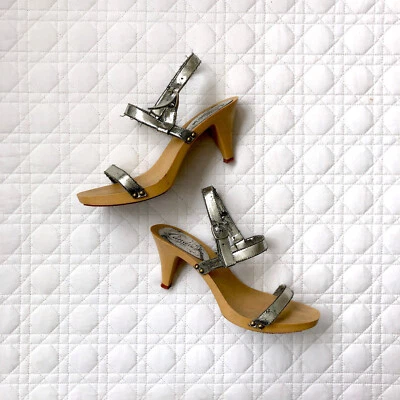 Vtg 1970s Candies Plastic Silver Metallic Leather Mule Sandal Heel Shoes 37 US 6 - Image 1 of 4