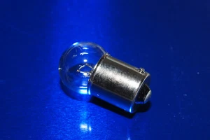6V 10W Bajonett Lampe für Super 8 Filmbetrachter / Laufbildbetrachter (NEU) - Bild 1 von 1